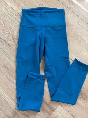Lululemon Wunder Train High-Rise Tight 25”